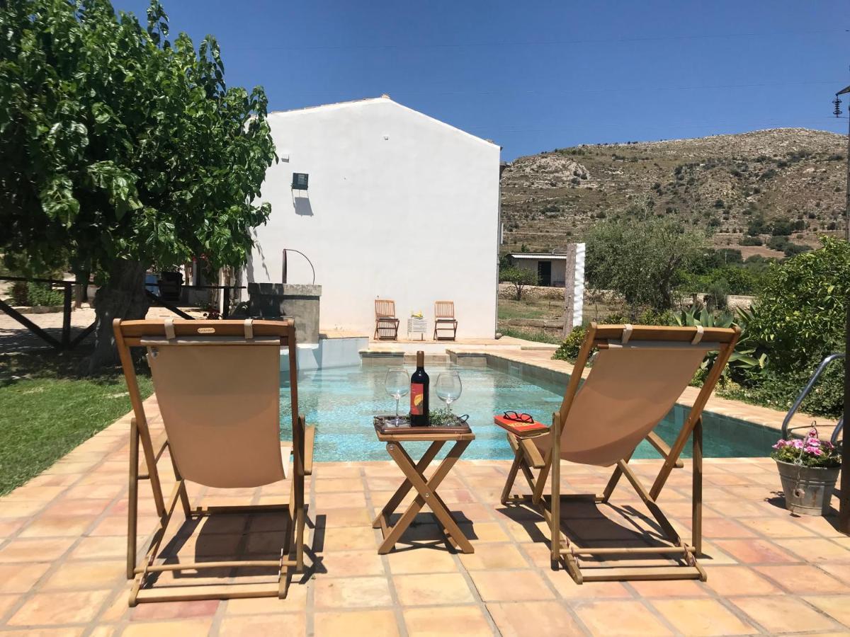 Authentic Sicilian Charm, Pool, Sea View, Wi-Fi & Parking Villa Avola Eksteriør billede